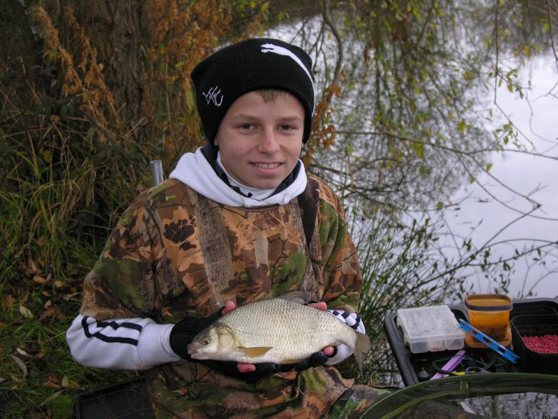 Pole Fishing at Manor Farm (23).jpg